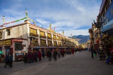 西藏风光西藏特色街道风光摄影图