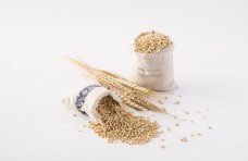 健康饮食小麦和麦穗