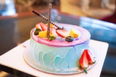 网红 星空 蛋糕 蓝紫色 草莓