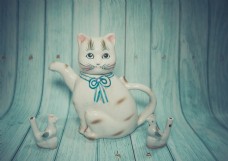 陶瓷猫组合摄影图片