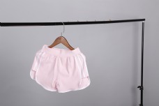 粉色白条纹运动短裤实物图摄影图
