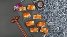 餐厅日式料理寿司卷之鱼子酱三文鱼5