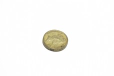 黄色的澳元硬币两刀
