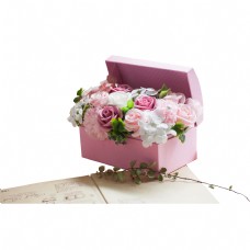 节日礼物白色花盒